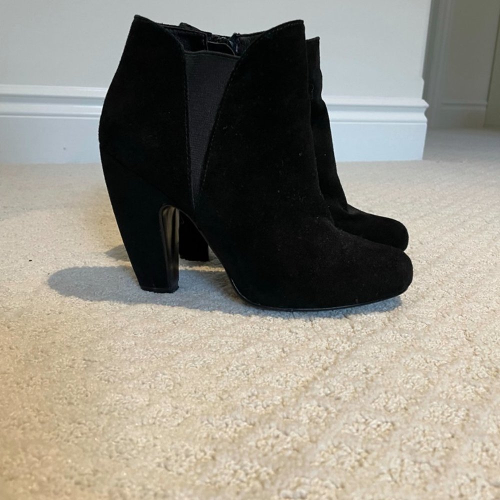 Steve Madden Suede Booties - Picture 2 of 8